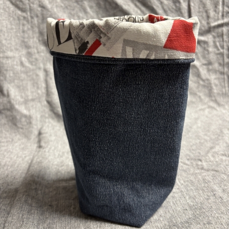 Wende Utensilo aus Jeans und Stoffen - 1 -