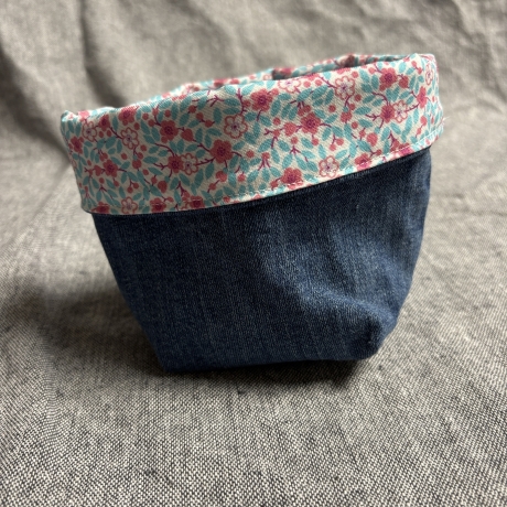 Wende Utensilo aus Jeans und Stoffen - 9 -