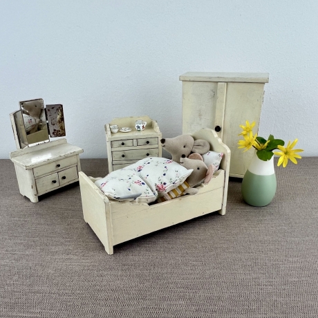 Maileg Puppenhaus Möbel Schlafzimmer Set | Miniatur Bett Schrank