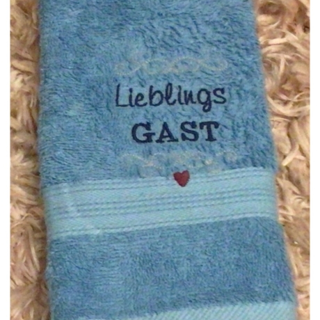 Bestickte Gästehandtücher personalisiert - LieblingsGast hellblau