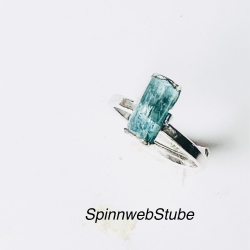 Offener Silberring „Aquamarin-Kristall“