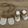 Gestrickte Baby-Handschuhe und passende Schuhe / Söckchen