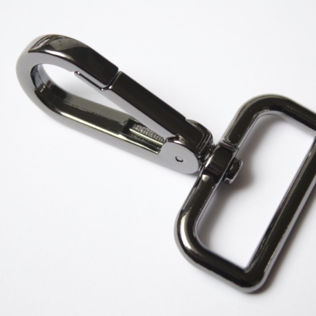 2x Karabinerhaken 30 mm schwarz-silber flach rechteckige Öse
