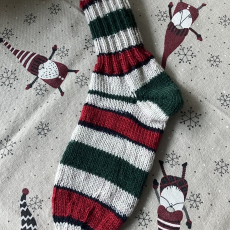 Handgestrickte  Socken Gr. 34/35