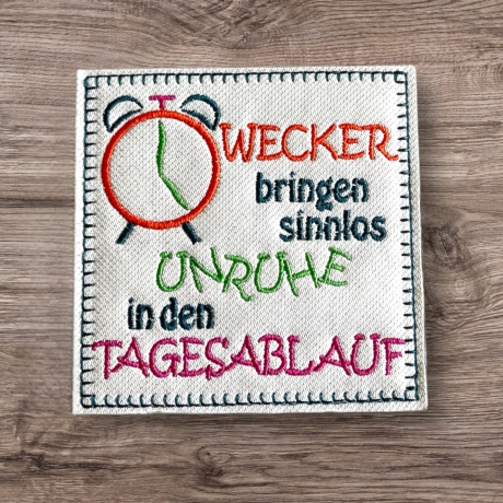 4x Stickdatei Wecker Mugrug Untersetzer und Solo ab 10x10cm