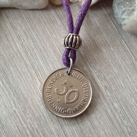 Kette mit altem 50-Pfennig-Stück  von 1975 / Jubiläum / Vintage