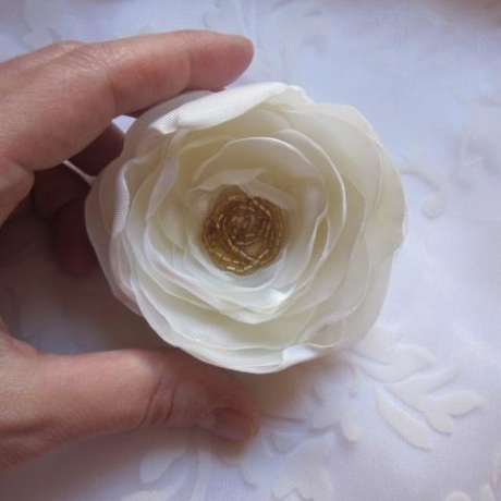 Braut Brosche Klammer Haarblüte Stoffblume Weiß Or