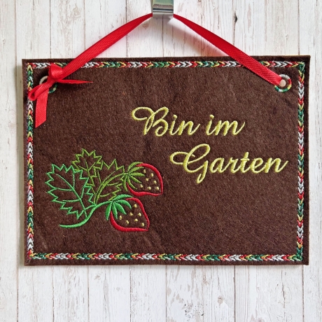 Erdbeeren Stickdatei Solo Schild und Mugrug mit Text oder Blanko