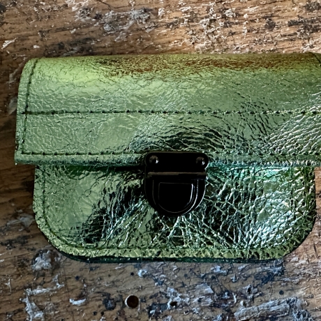Kleines Portemonnaie metallic aus Echtleder