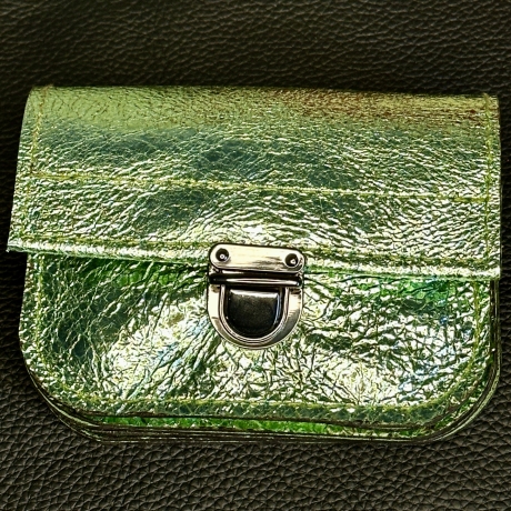 Kleines Portemonnaie metallic aus Echtleder
