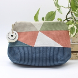 Universal-/Kosmetiktasche gemustert Petrol Handmade Unikat Universal-/Kosmetiktasche gemustert Petrol Handmade Unikat