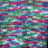 Handgestrickte Socken aus selbstgefärbter Wolle, Größe 42/43