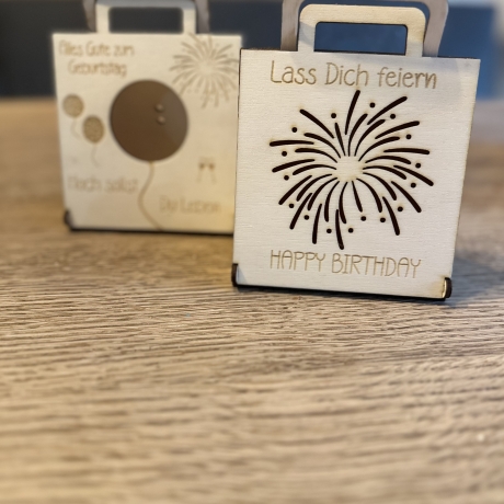 Geschenktasche Holz „Geburtstag“ | nachhaltig | personal