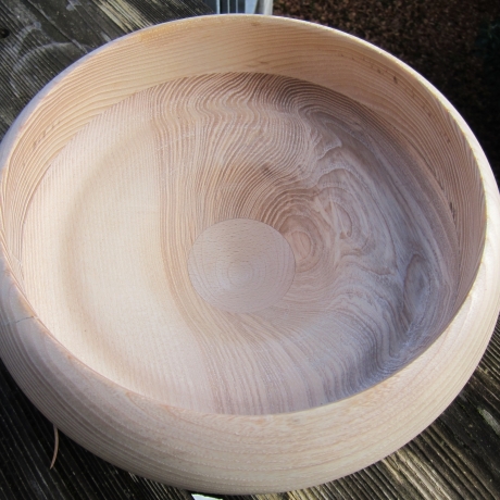 Eschenholz Schale geschwungen / Handarbeit aus Bayern / 23cm