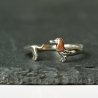 Silber Ring Dackel aus 925 Sterling mit per Hand verkupfertem Ohr