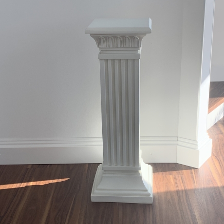 Griechische Säule. 101 cm.