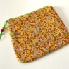 Schminktäschchen Etui abgerundet gelb grün rot Blümchen