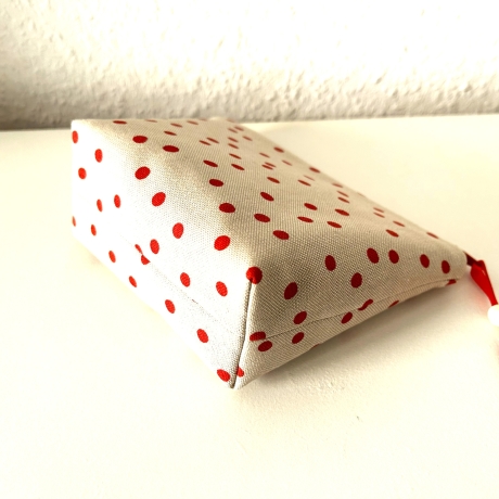 Kosmetiktasche Schminktasche beige rote Punkte