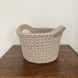 Häkelkorb Utensilo mit Griffen Henkeln • beige grau