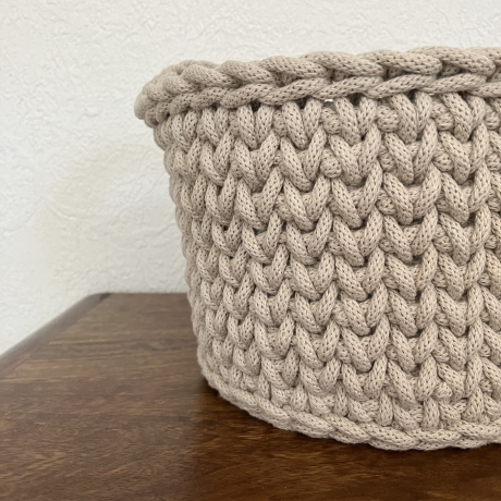 Häkelkorb Utensilo mit Griffen Henkeln • beige grau