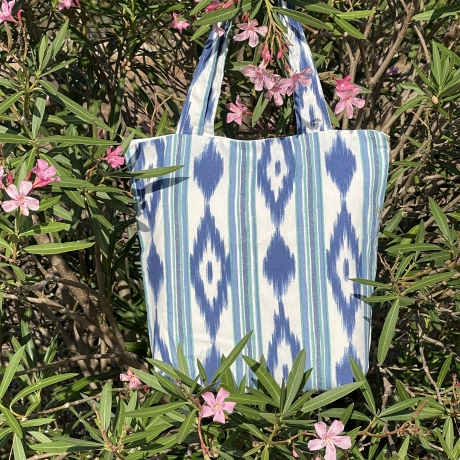 Praktische Einkaufstasche aus Telas de Lengua – blau/weiß mit RV!