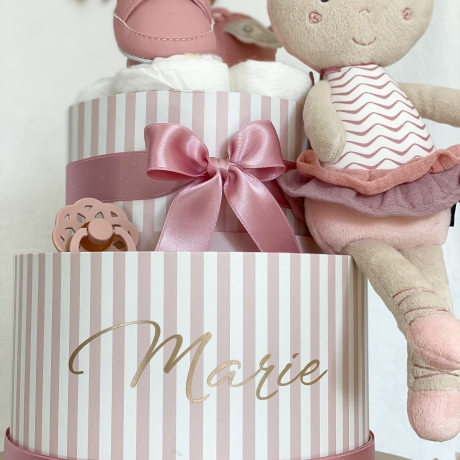 Windelbox Marie mit Püppi und Schühchen - personalisiert