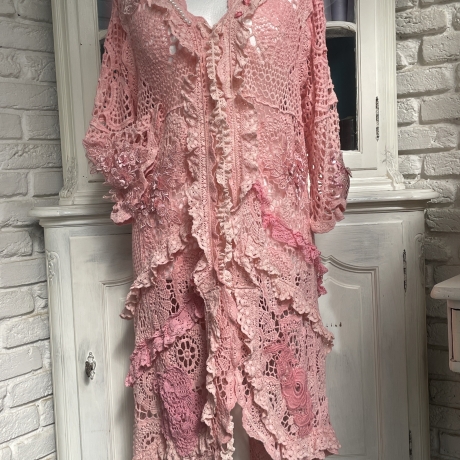 Jacke Strickjacke Bohojacke mit Rüschen und Perlen Taschenwerk