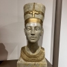 Schöne Büste der ägyptischen Königin - Nofretete 52 cm.