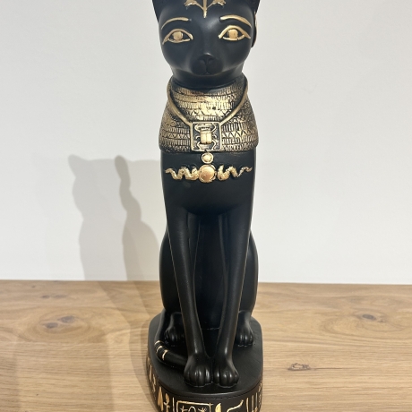 Schöne Figur einer ägyptischen Katze. Bastet 31 cm.