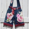 Unikat Tasche mit Rosen Dekor und Spitzenborte in Fuchsia Pink
