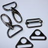 2x Dreieck-Schlaufe 25 mm schwarz-silber Triangel-Ring