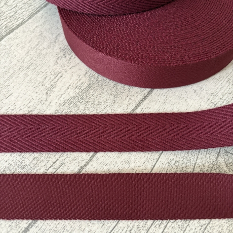 Gurtband uni Fischgrät Design 30 mm bordeaux weinrot 