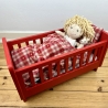 Vintage Puppenbett aus Holz rot Puppenbettwäsche Puppenmöbel