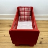 Vintage Puppenbett aus Holz rot Puppenbettwäsche Puppenmöbel