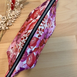 Praktisches Kosmetiktäschchen mit Reißverschluss