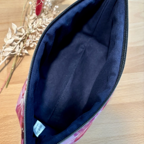 Praktisches Kosmetiktäschchen mit Reißverschluss