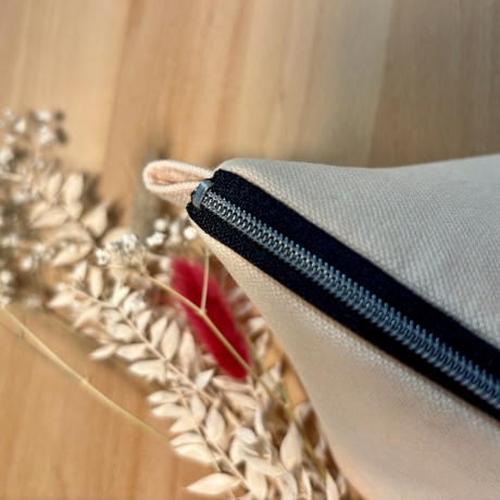 Praktisches Kosmetiktäschchen mit Reißverschluss