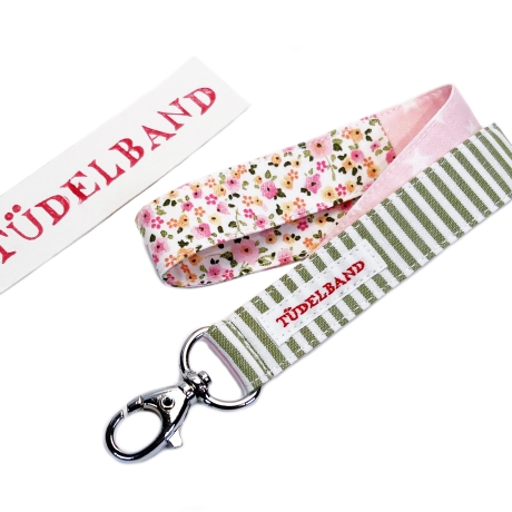 Schlüsselband...kleines Tüdelband...oliv...geblümt...rosa...