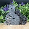 Katzenfamilie (handgefertigt) aus Natursteinen/Sand/Harz