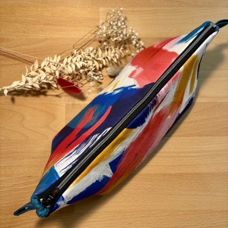 Praktisches Kosmetiktäschchen mit Reißverschluss