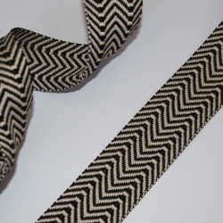 Gurtband Fischgrät schwarz & natur doppelt Zickzack 38 mm