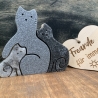 Katzenfamilie (handgefertigt) aus Natursteinen/Sand/Harz