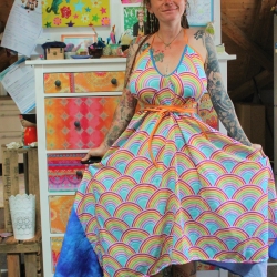 Spucktuchkleid aus Bio Musselin Einheitsgröße S-L Spucktuchkleid aus Bio Musselin Einheitsgröße S-L