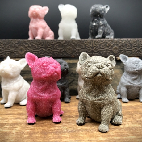 Handgefertigte Bulldogge aus Stein/Sand/Glas/Harz
