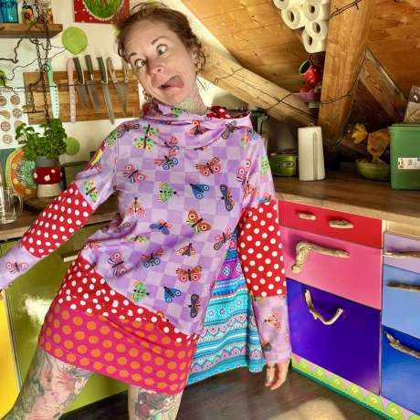 Langer Kapuhzenpulli Größe 40