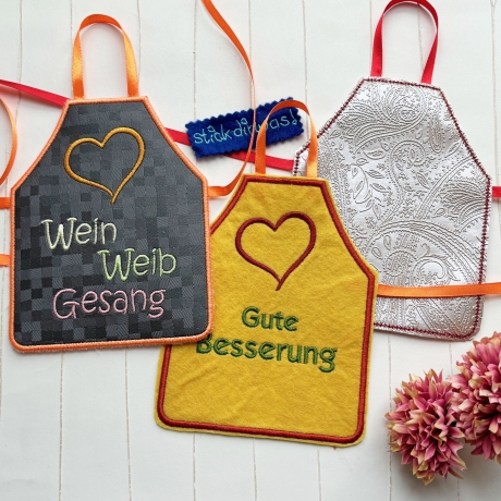 Flaschenschürze Wein Weib Gesang Stickdatei 3 Versionen 12x15cm 