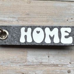 Schlüsselanhänger HOME aus Filz