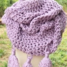 Schal gehäkelt Wickelschal lila Strickmode mit Troddeln weich