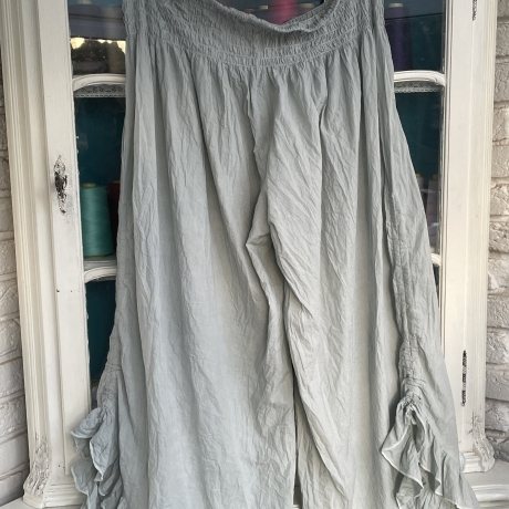 Hosenrock Größe 34 bis 46 rauchblau handgefärbt neu handgefertigt