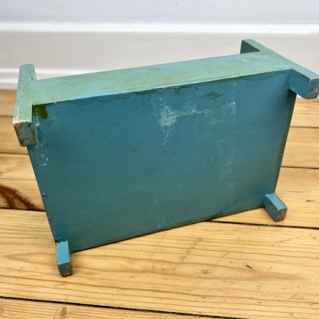 vintage Puppenbett aus Holz, handgemacht Unikat, grünblau, Maileg